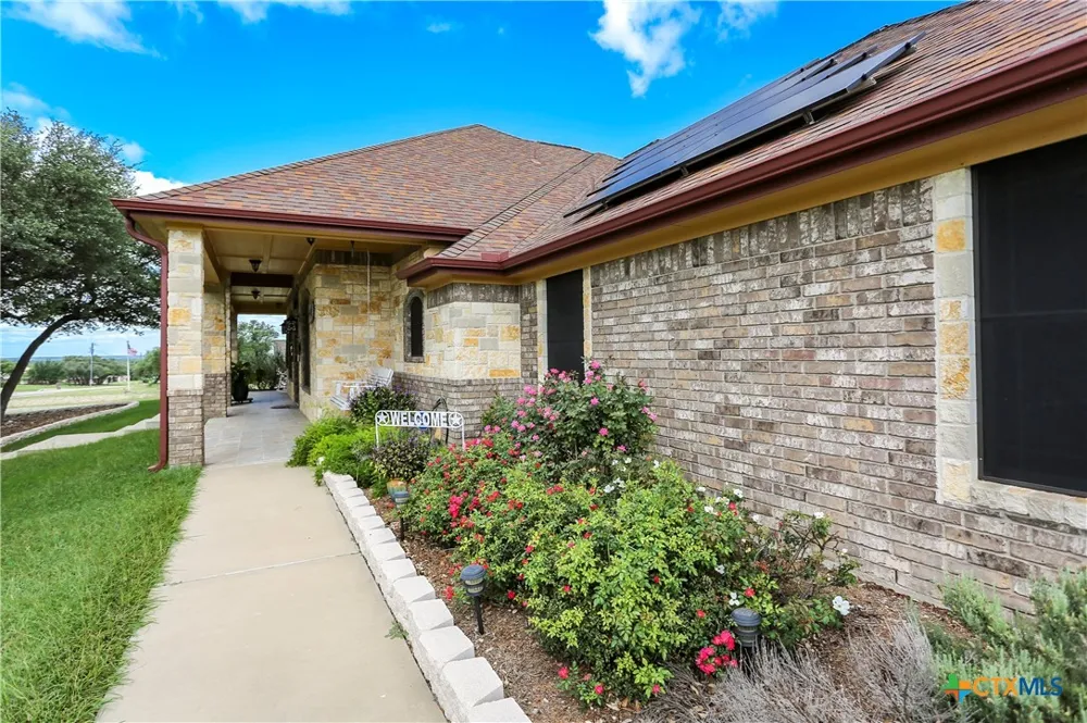 301 County Road 4772 Kempner, TX 76539