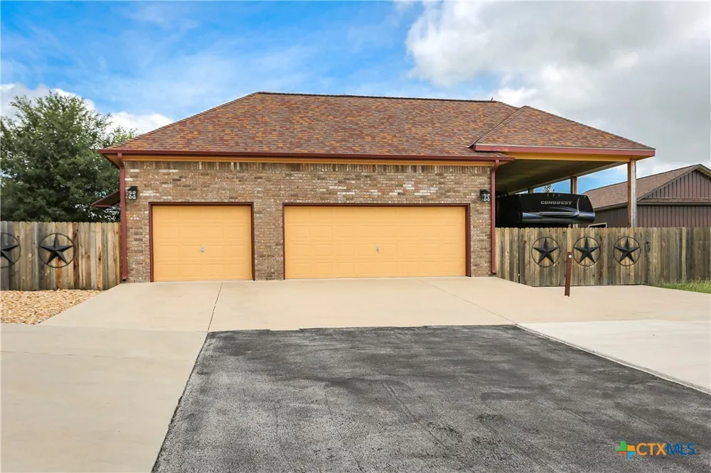 301 County Road 4772 Kempner, TX 76539