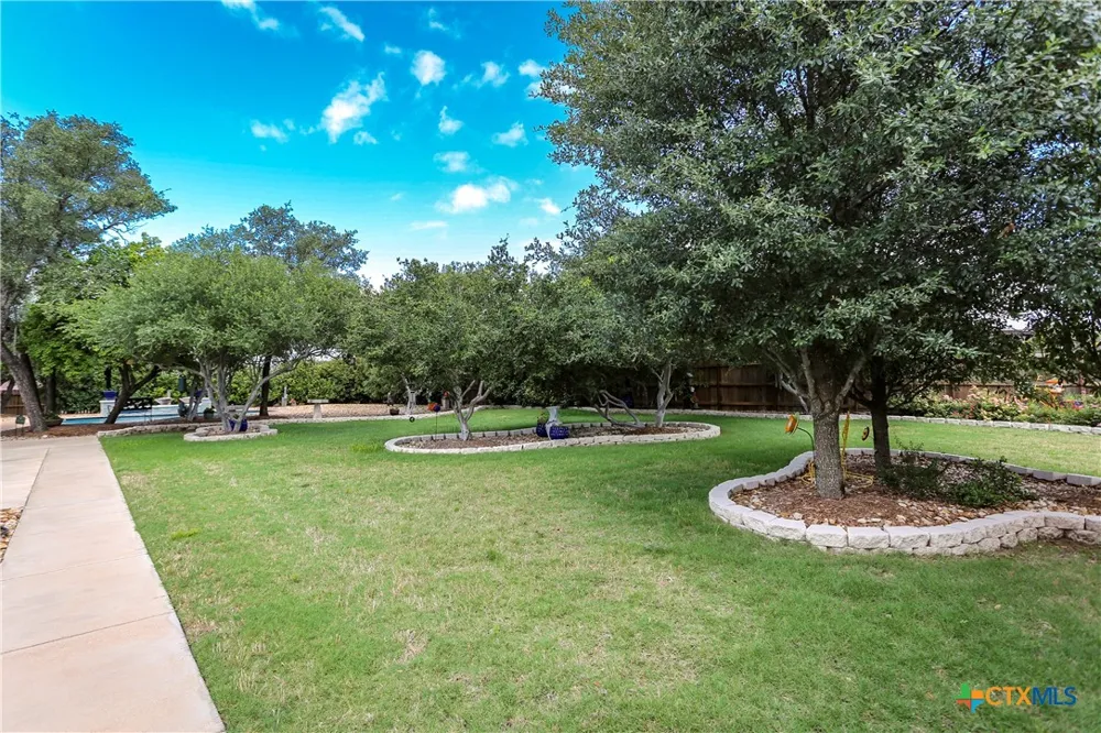 301 County Road 4772 Kempner, TX 76539