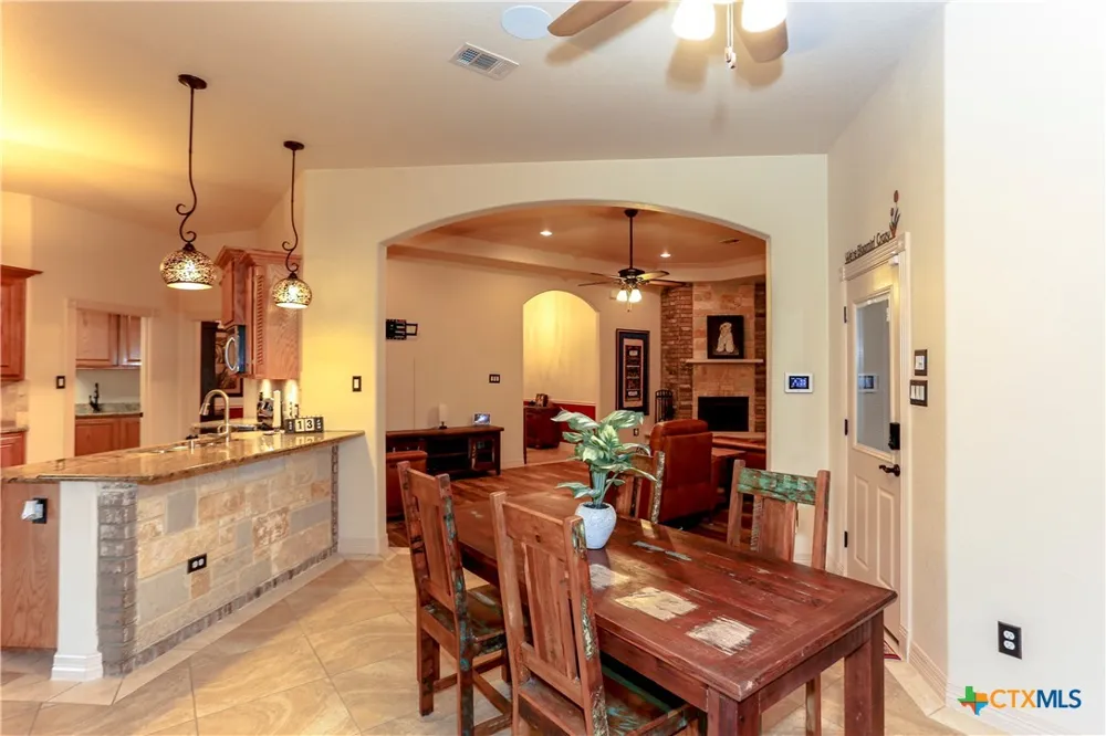 301 County Road 4772 Kempner, TX 76539