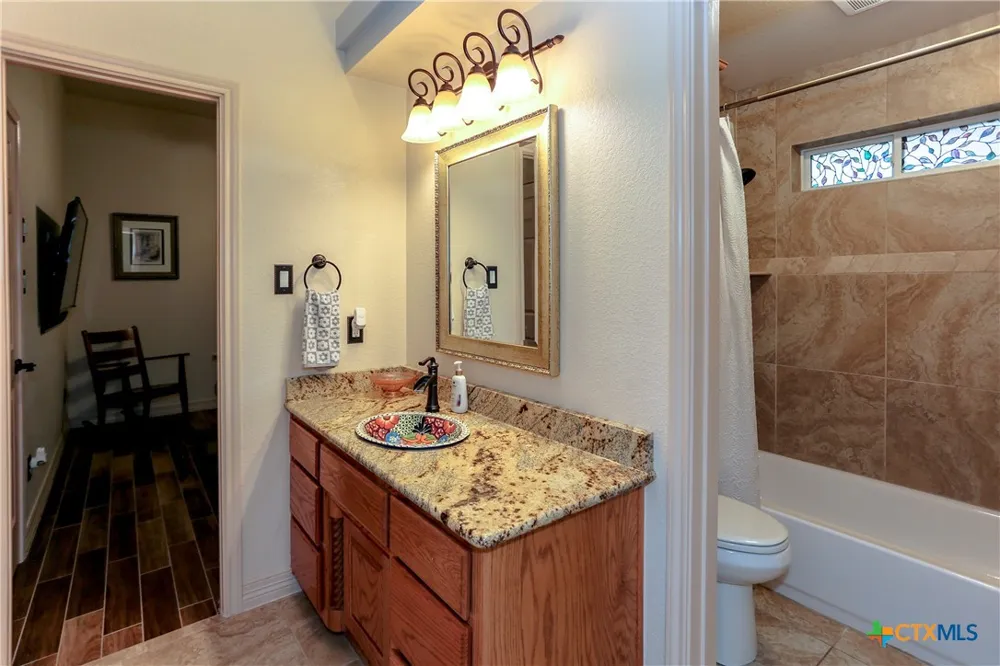 301 County Road 4772 Kempner, TX 76539