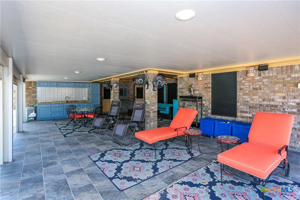 301 County Road 4772 Kempner, TX 76539