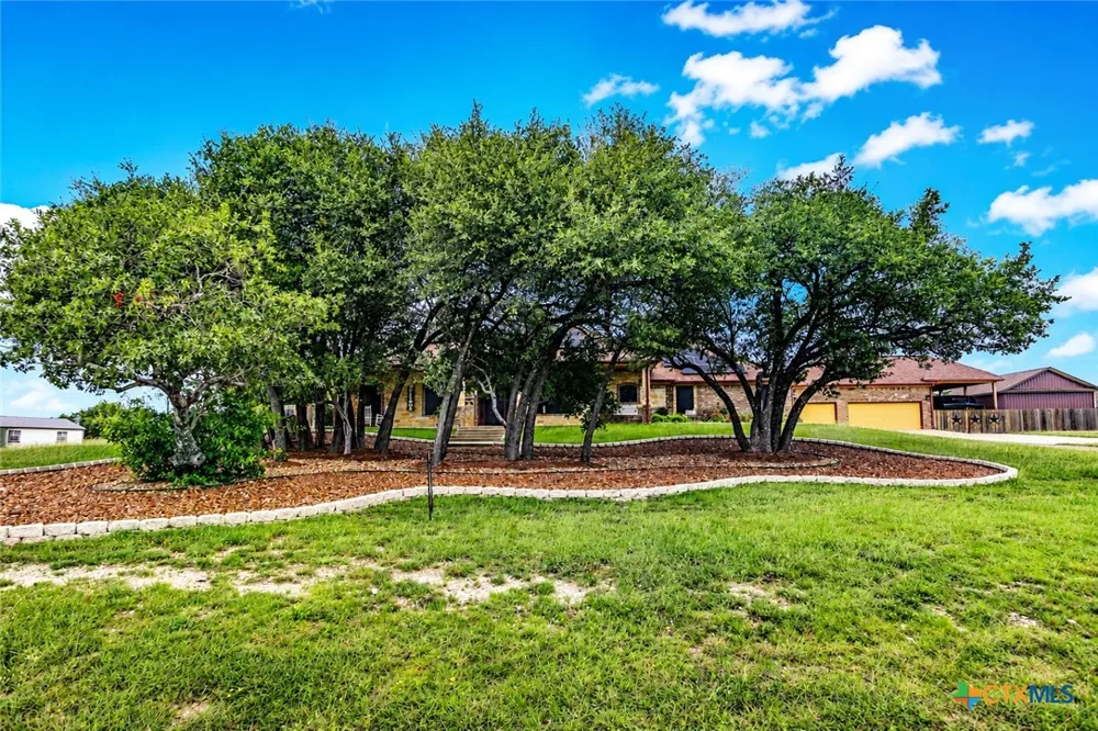 301 County Road 4772 Kempner, TX 76539