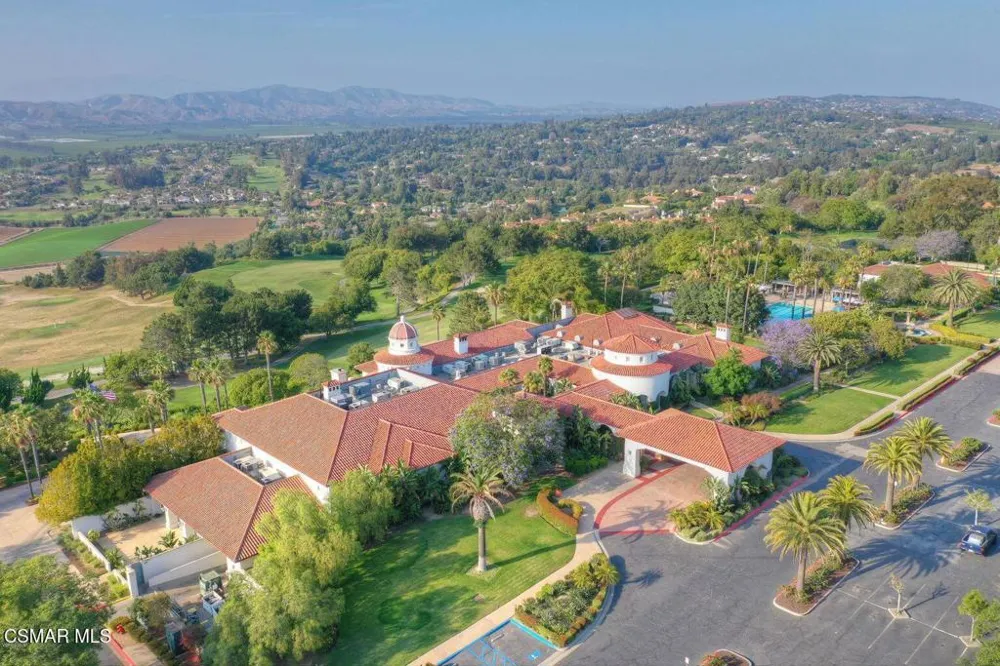 769 Via Terrado Camarillo, CA 93010