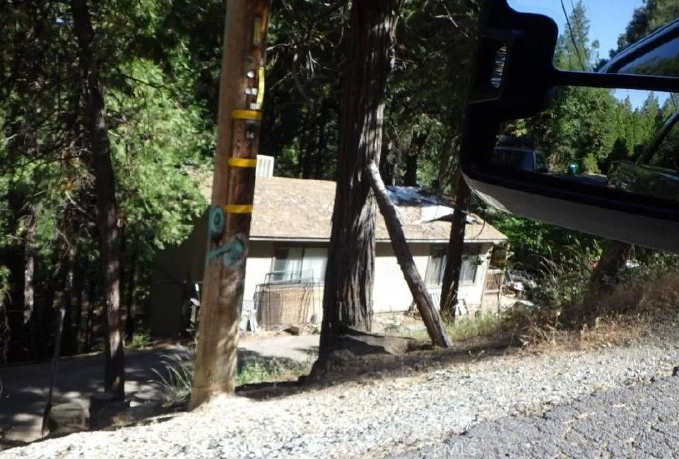 17166 Smokey River Sonora, CA 95370