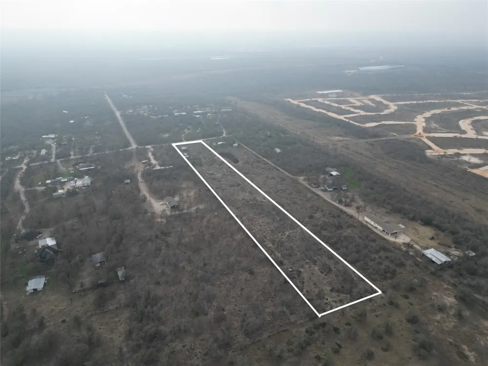 194 McDowell Road Del Valle, TX 78617