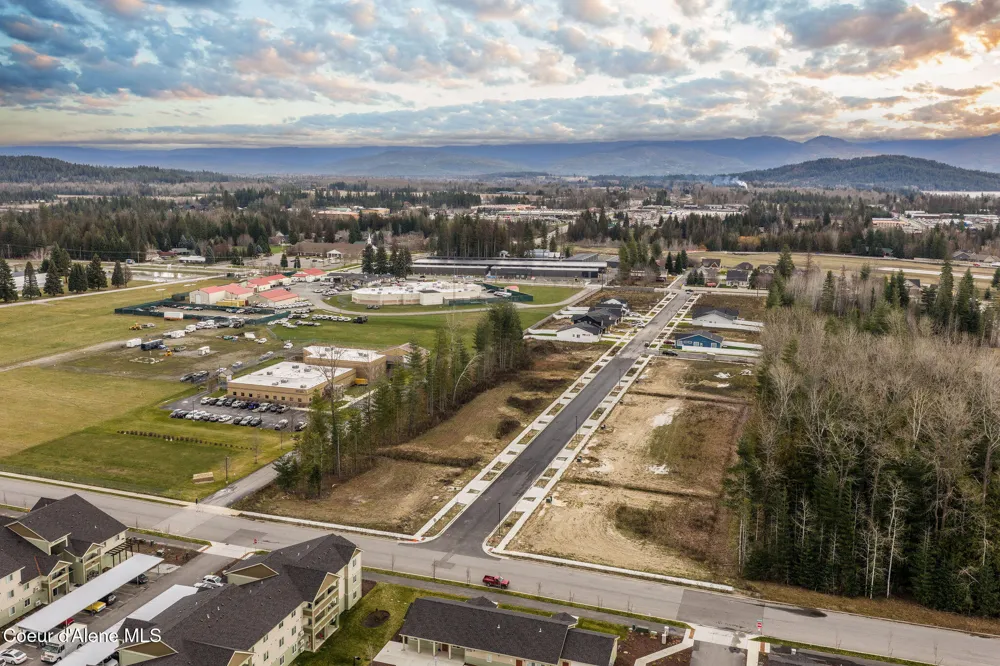 1124 Jersey Street Sandpoint, ID 83864