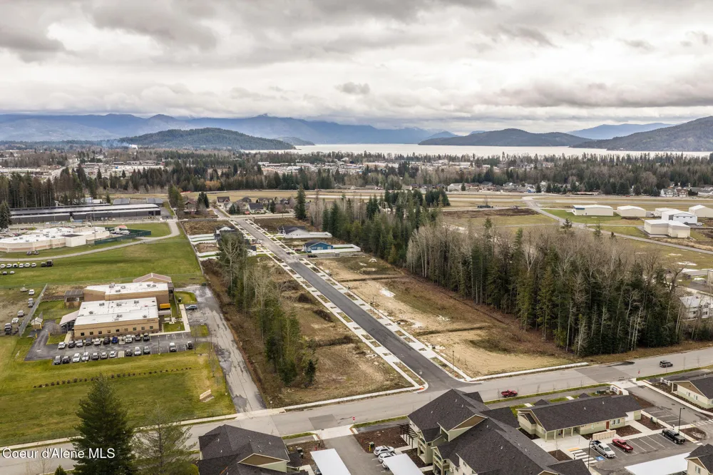 1124 Jersey Street Sandpoint, ID 83864