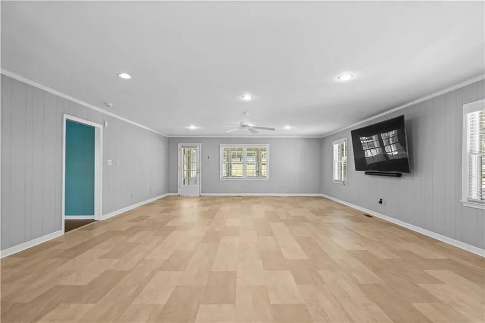 240 Deerfield Road Bogart, GA 30622