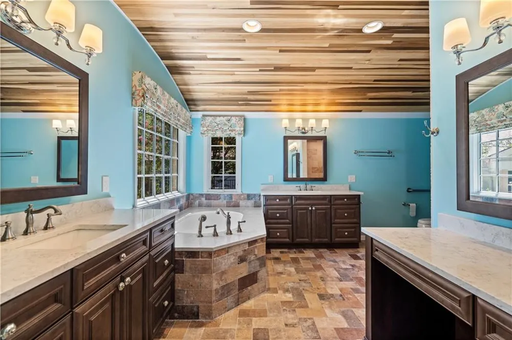240 Deerfield Road Bogart, GA 30622