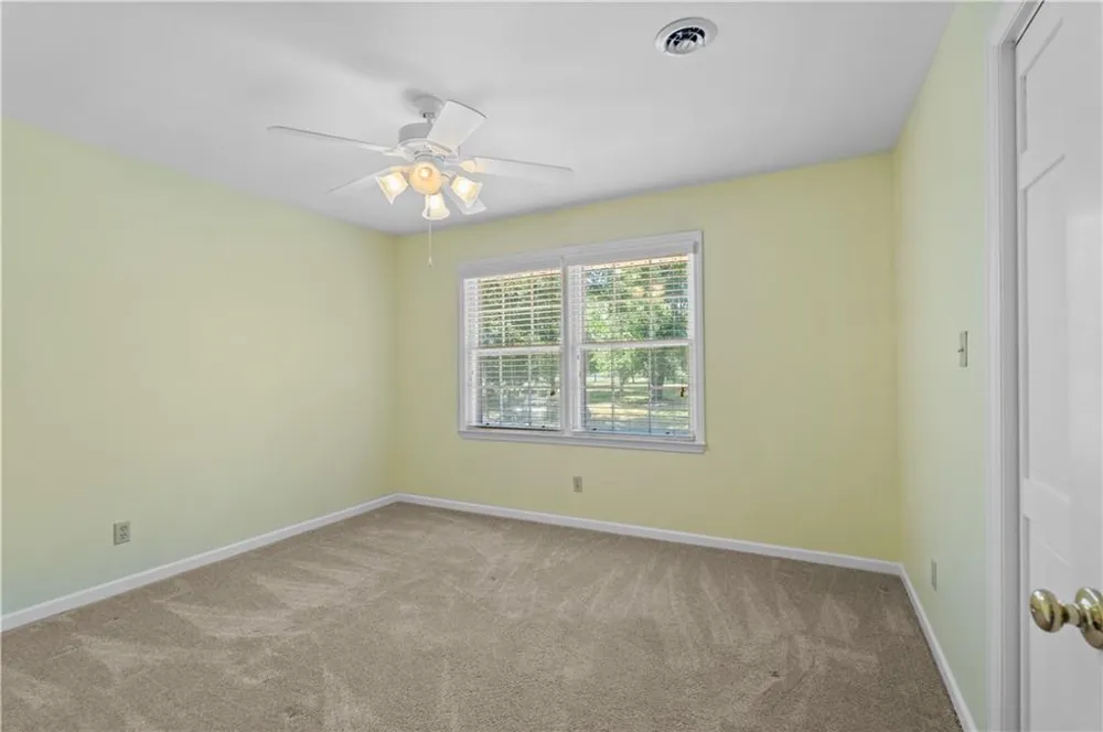 240 Deerfield Road Bogart, GA 30622