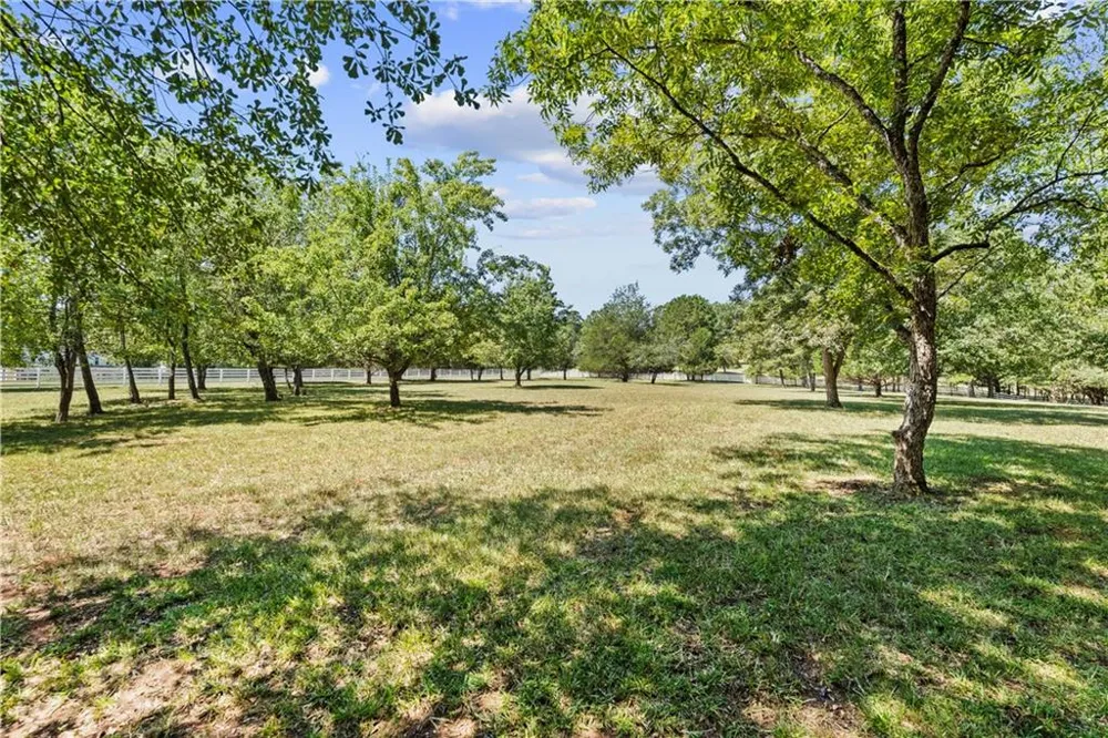 240 Deerfield Road Bogart, GA 30622