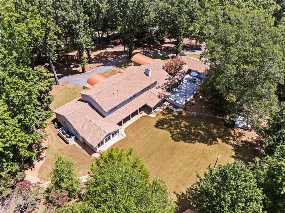 240 Deerfield Road Bogart, GA 30622