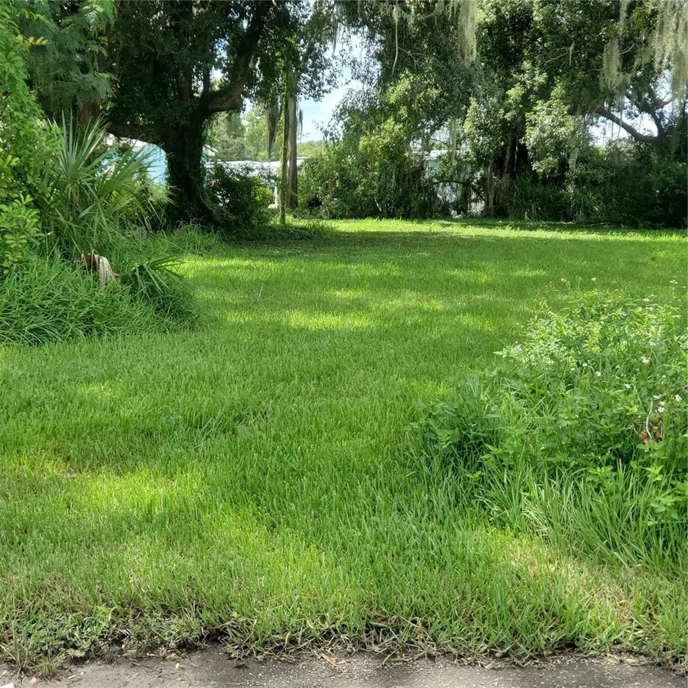 709 LAKE SHIPP DRIVE S Winter Haven, FL 33880
