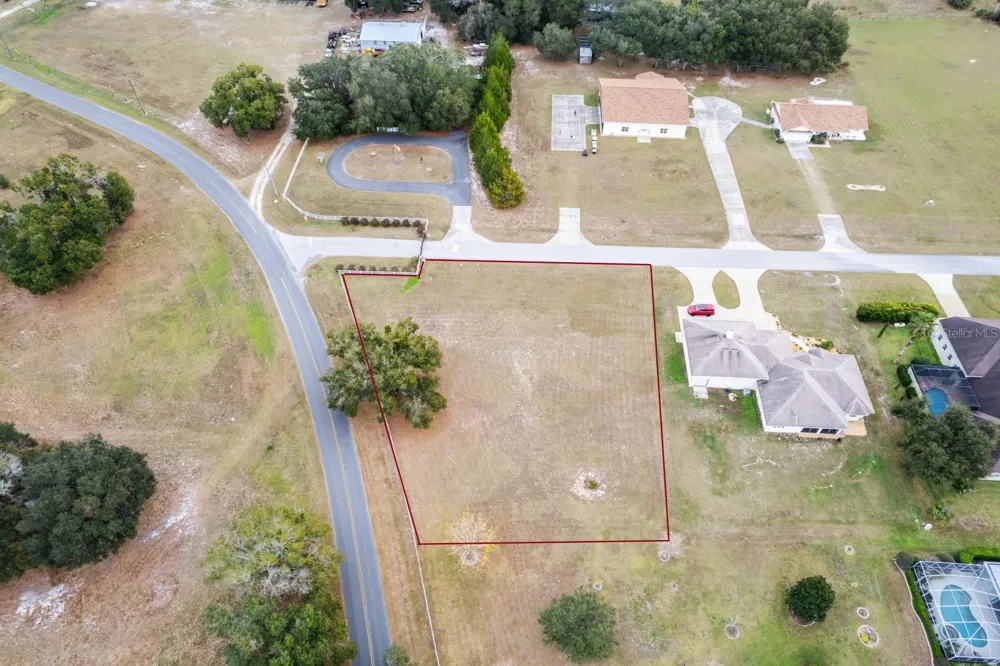 17520 SE 159TH TERRACE Weirsdale, FL 32195