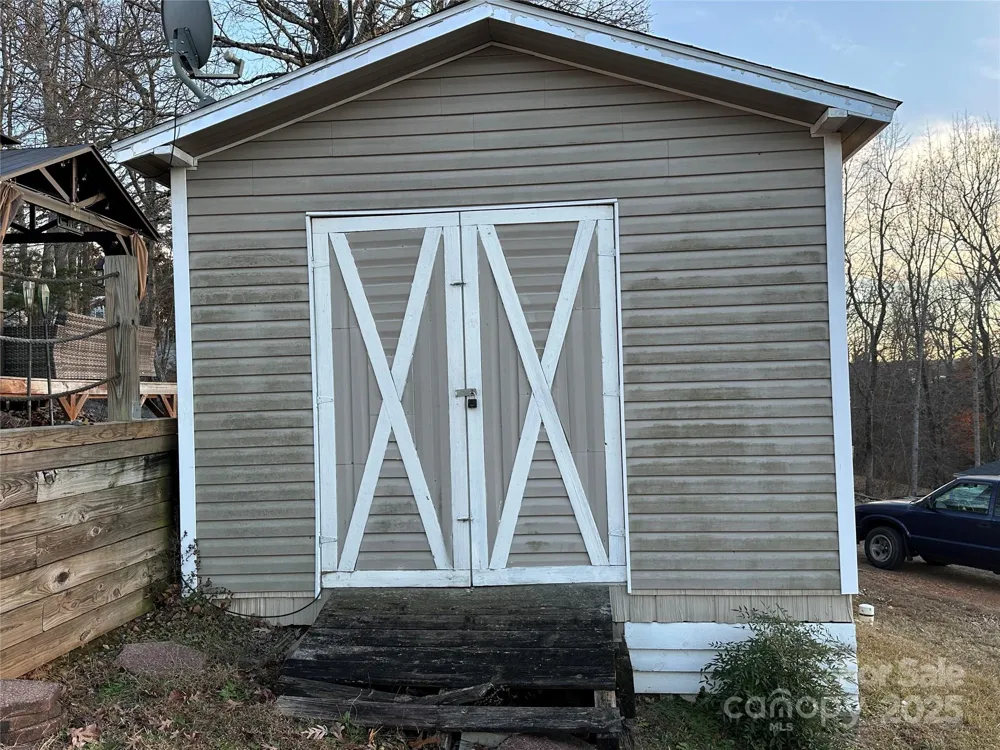 116 Trestle Circle New London, NC 28127