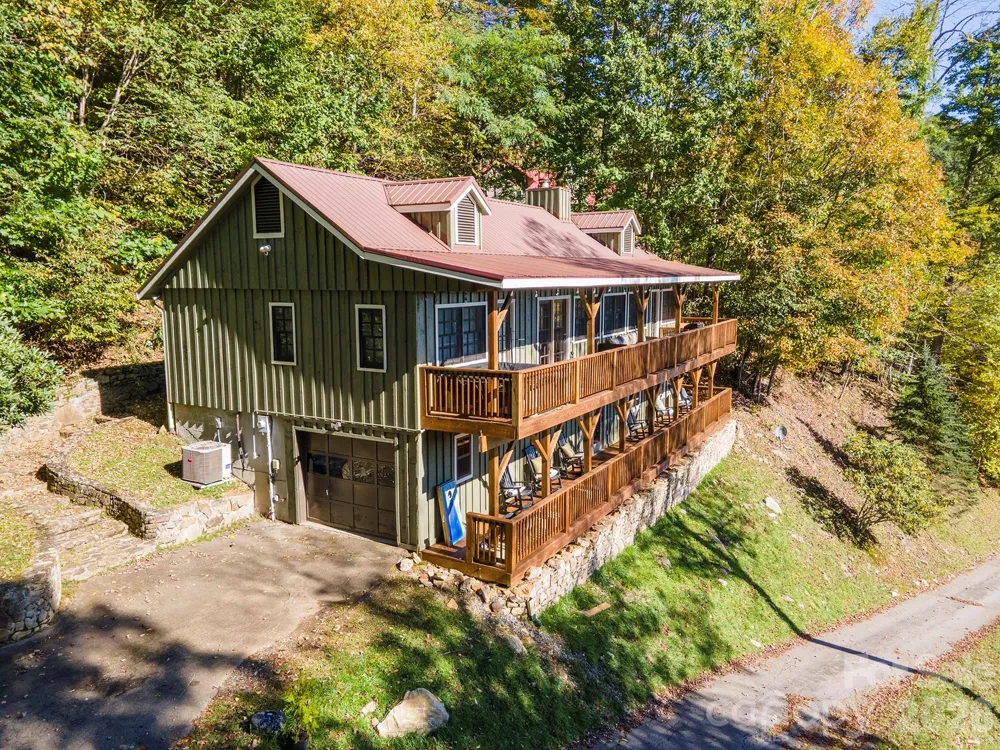 322 Goldenleaf Road Mars Hill, NC 28754
