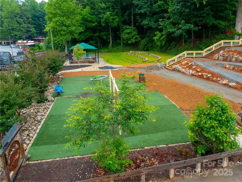 00 Mountain Page Road #17,18,19 Saluda, NC 28773
