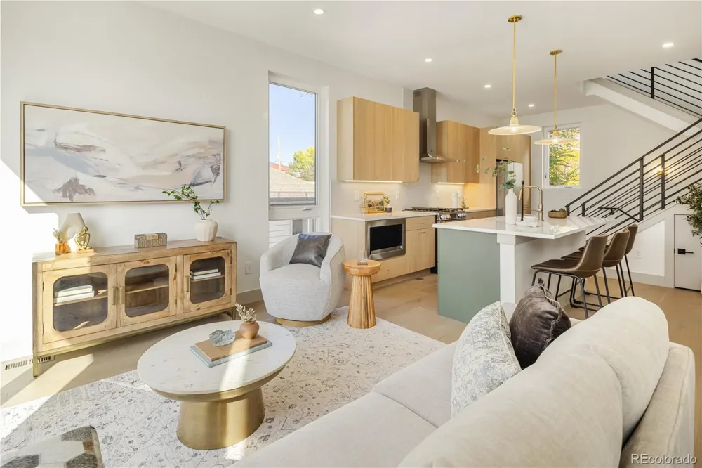 1232 ZENOBIA STREET #8