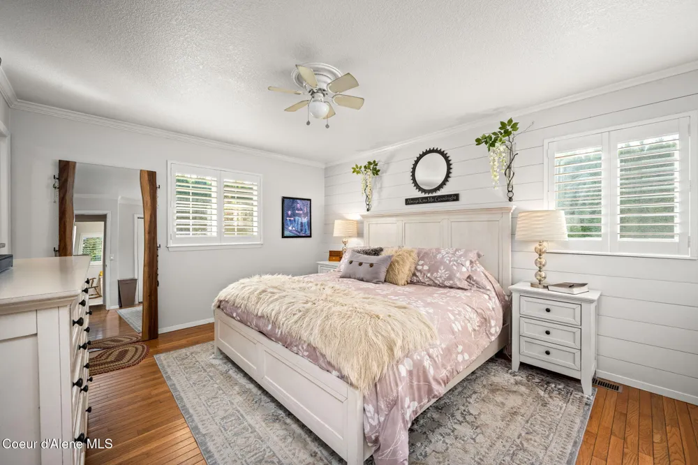7671 4th Street Dalton Gardens, ID 83815