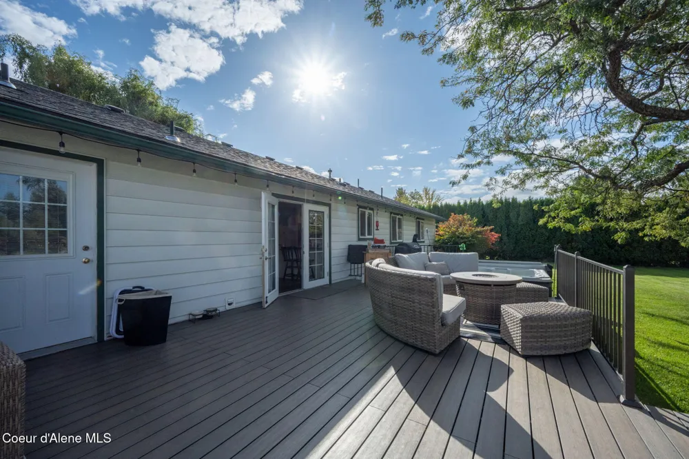 7671 4th Street Dalton Gardens, ID 83815