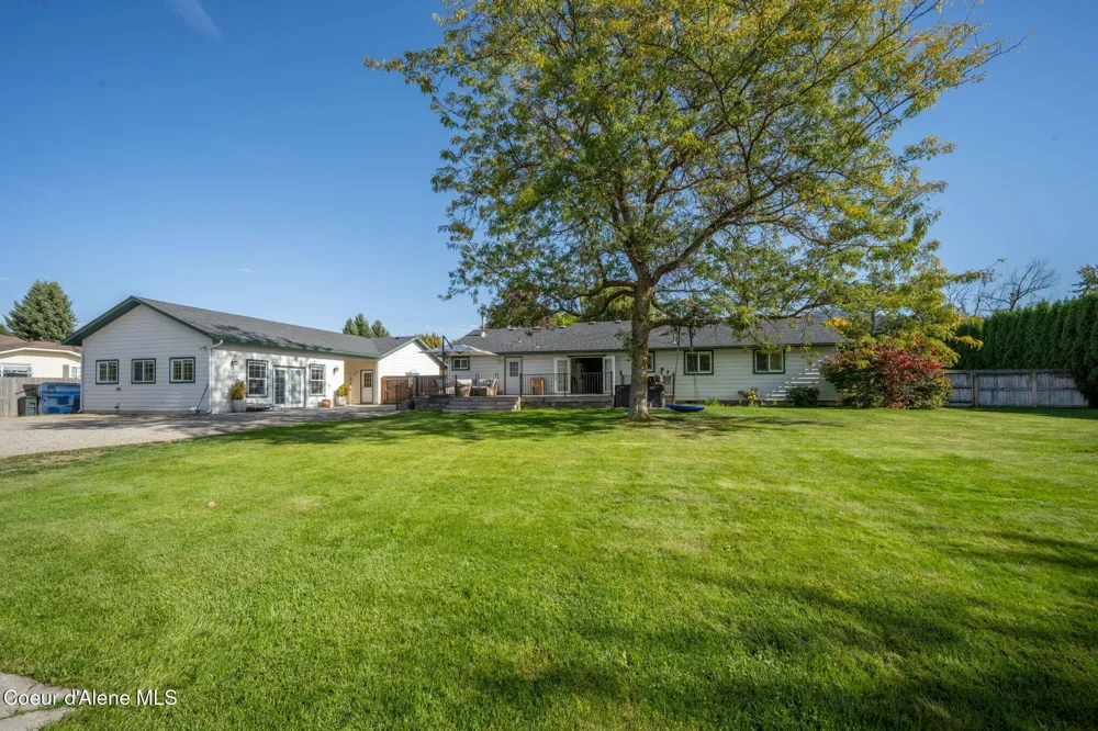 7671 4th Street Dalton Gardens, ID 83815