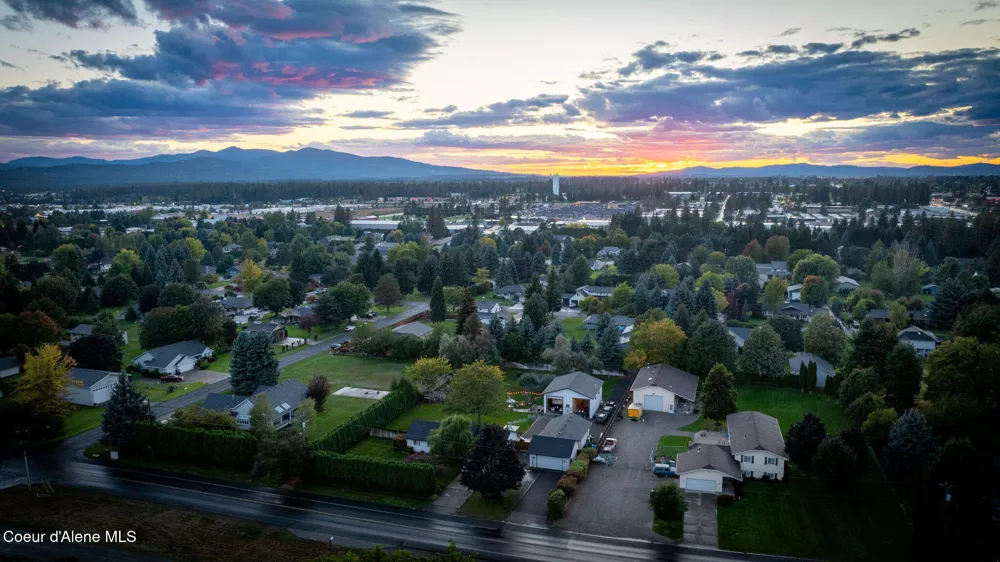 7671 4th Street Dalton Gardens, ID 83815