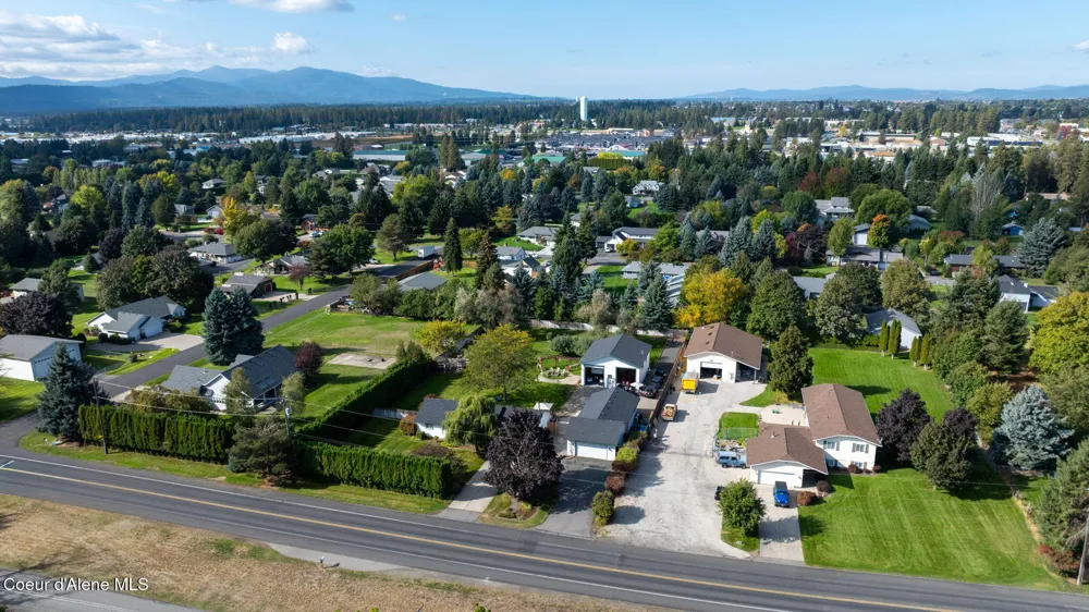 7671 4th Street Dalton Gardens, ID 83815