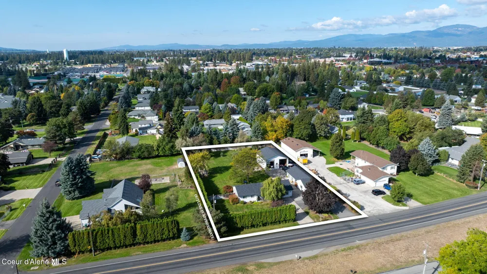 7671 4th Street Dalton Gardens, ID 83815