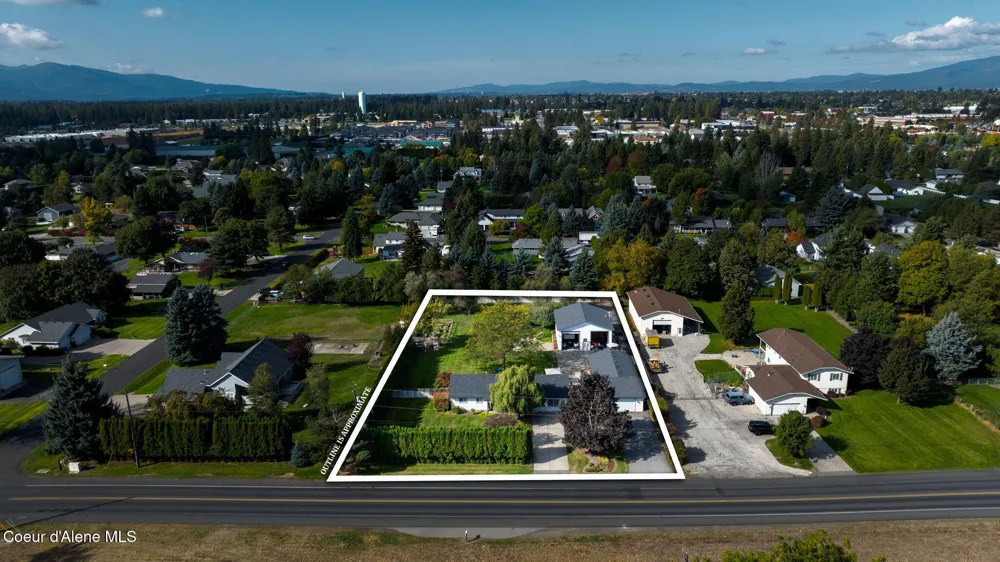 7671 4th Street Dalton Gardens, ID 83815