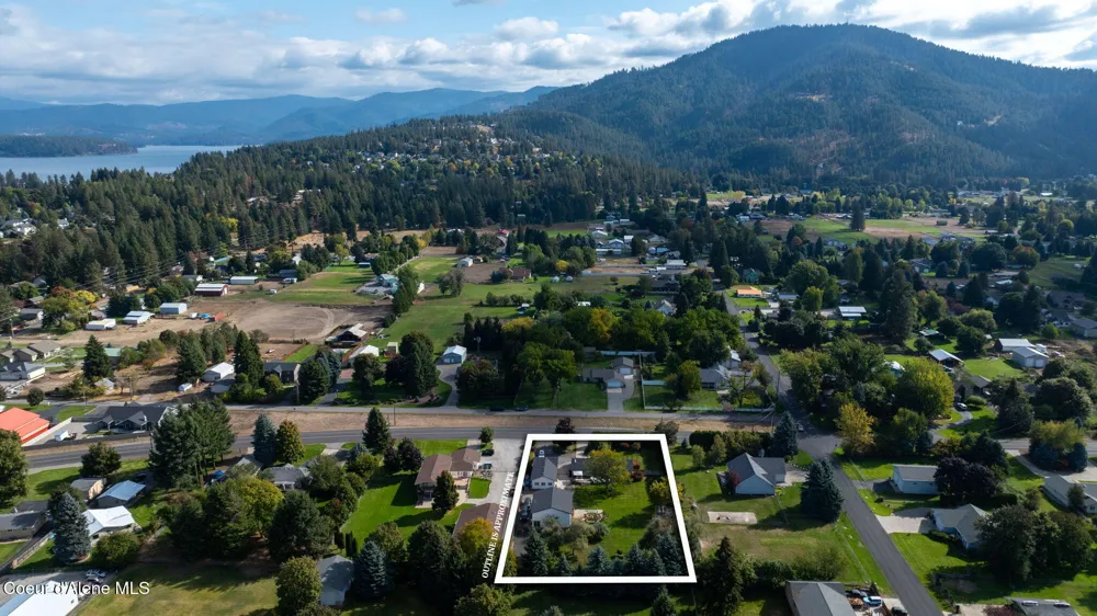 7671 4th Street Dalton Gardens, ID 83815