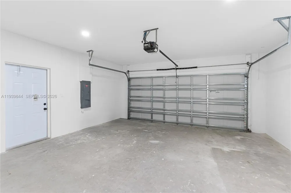 3117 W 64th W Lehigh Acres, FL 33971