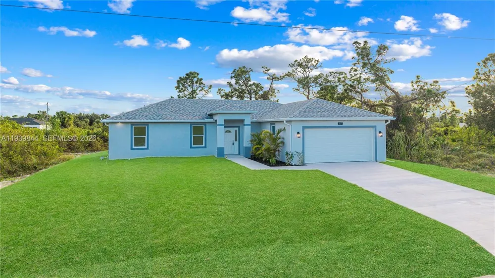 3117 W 64th W Lehigh Acres, FL 33971