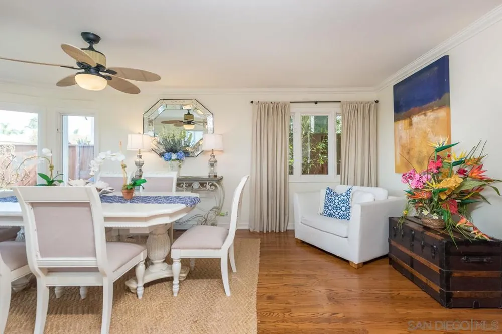 7337 Olivetas Ave La Jolla, CA 92037