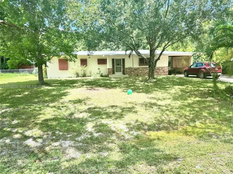 2790 Rainbow Dr
