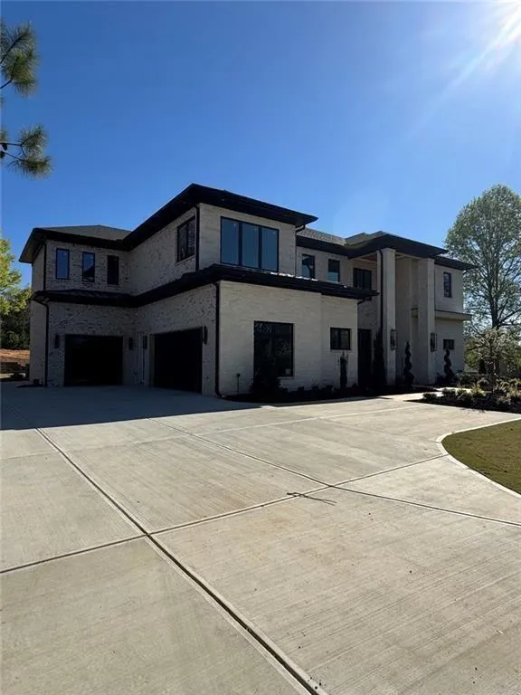 3425 Thompson Mill Road Buford, GA 30519