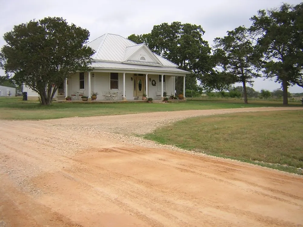 15657 Fm 86 Dale, TX 78616