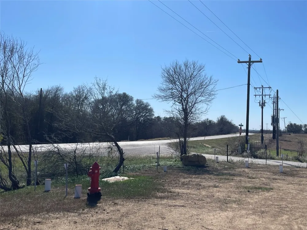 15657 Fm 86 Dale, TX 78616