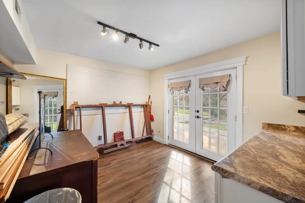 6951 E County Road 315 Buffalo, TX 75831