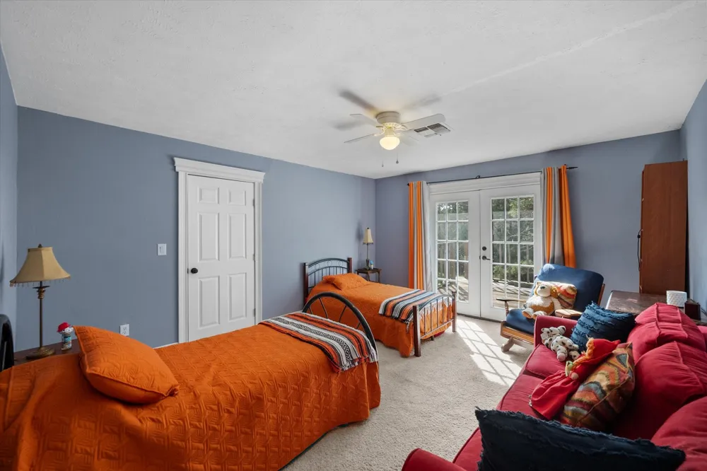 6951 E County Road 315 Buffalo, TX 75831