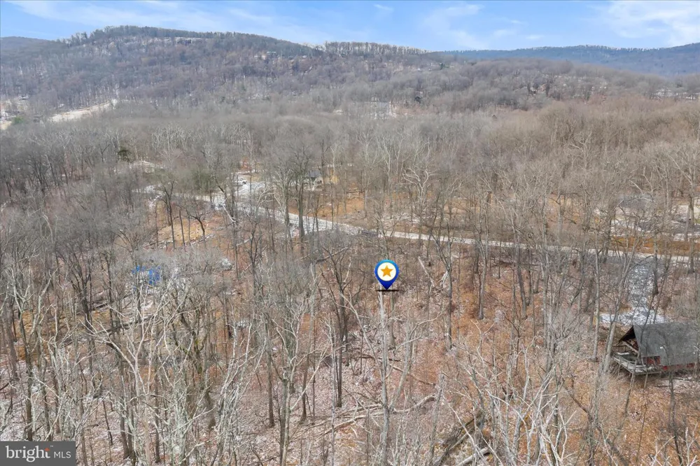 448 MAVERICK TRAIL Hedgesville, WV 25427