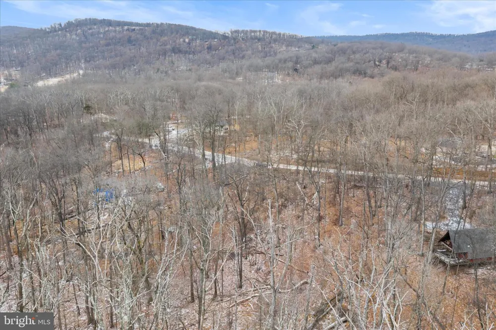 448 MAVERICK TRAIL Hedgesville, WV 25427