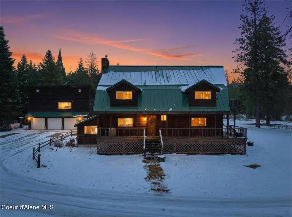 2495 Hoo Doo Loop Oldtown, ID 83822