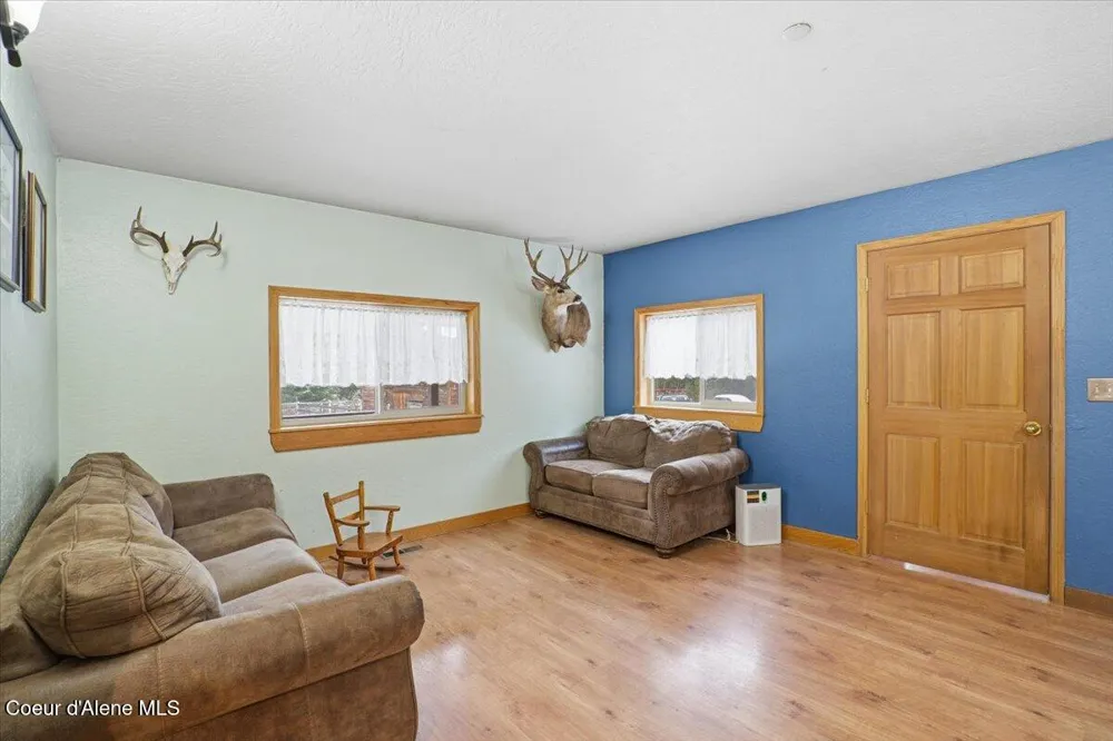 2495 Hoo Doo Loop Oldtown, ID 83822