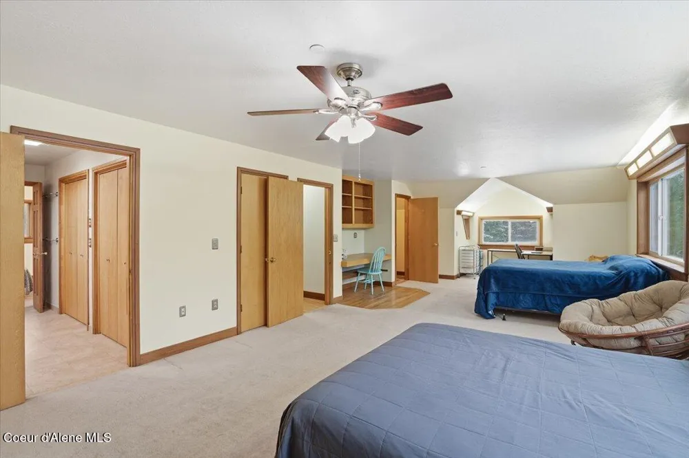 2495 Hoo Doo Loop Oldtown, ID 83822