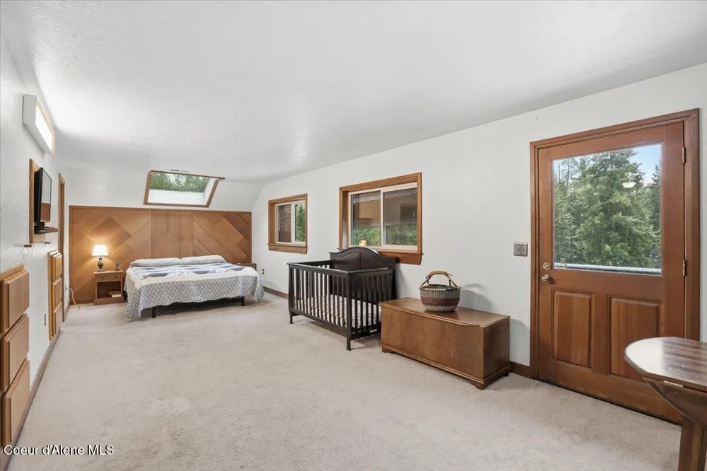 2495 Hoo Doo Loop Oldtown, ID 83822