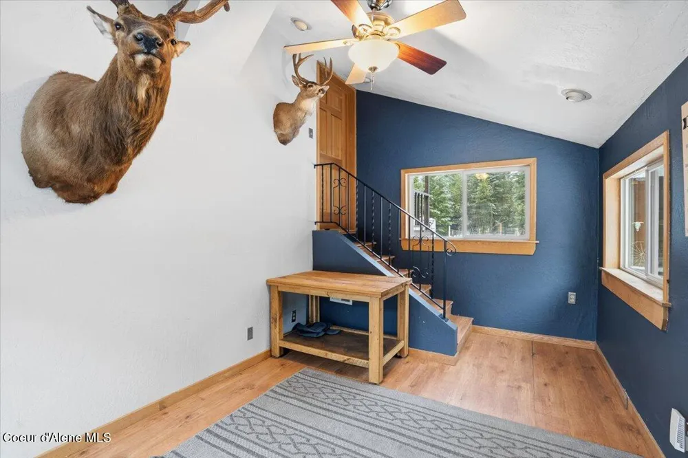 2495 Hoo Doo Loop Oldtown, ID 83822