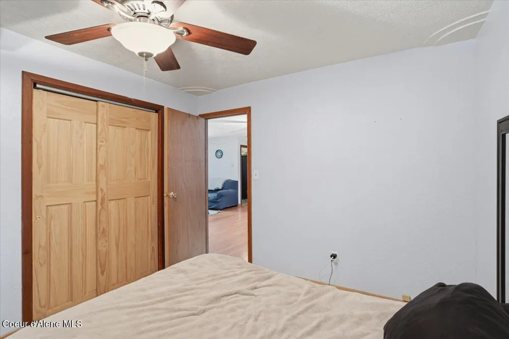 2495 Hoo Doo Loop Oldtown, ID 83822