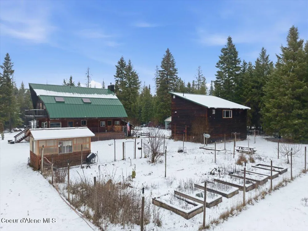 2495 Hoo Doo Loop Oldtown, ID 83822