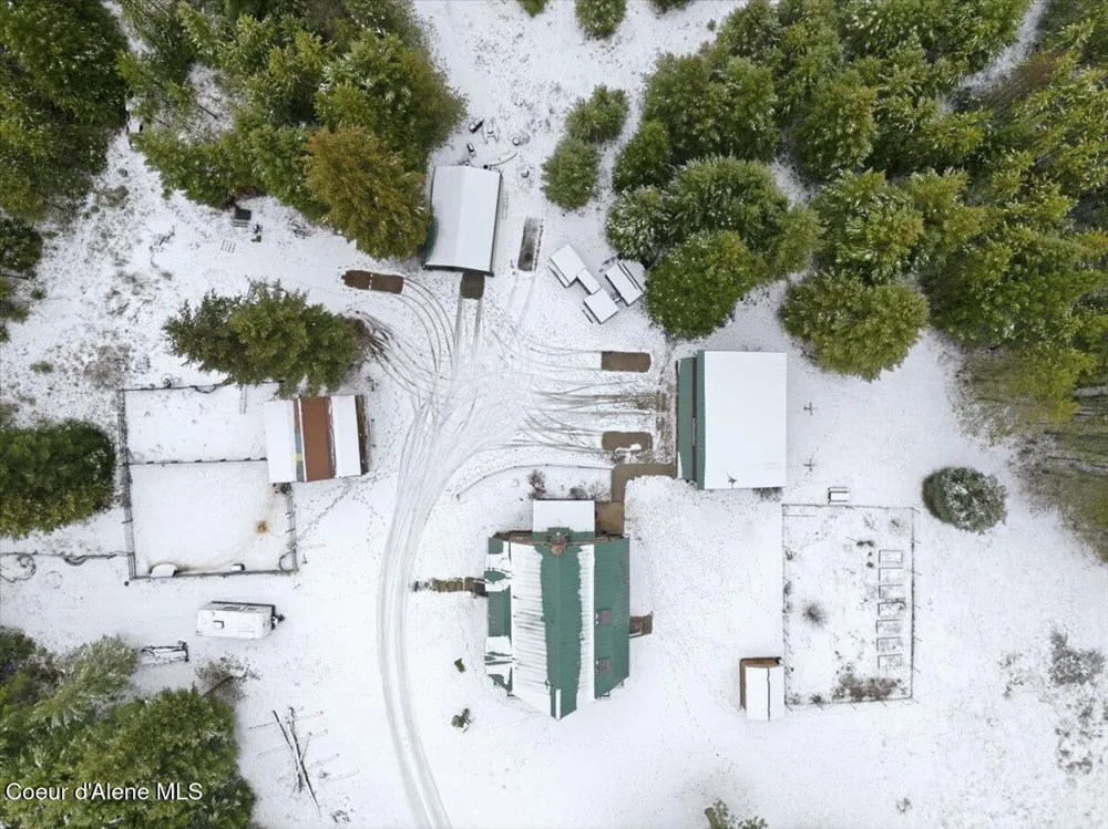 2495 Hoo Doo Loop Oldtown, ID 83822